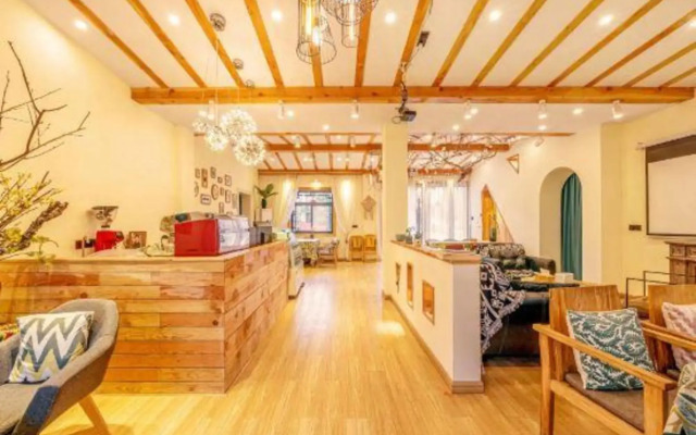 Mantu Boutique Hostel