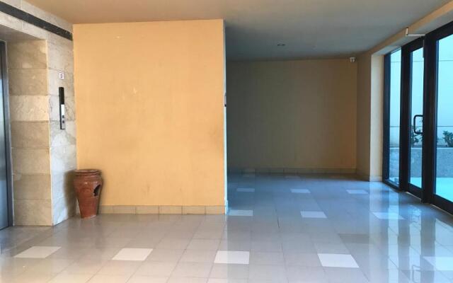 Serenity The View Golden Residence