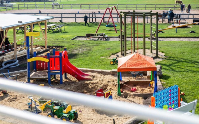 Familien Erlebnishof Büdlfarm