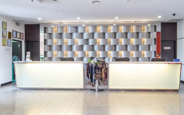 Hotel Sentral Seaview