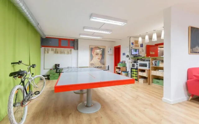 Tomate Rooms