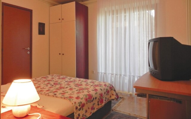 Amazing Home in Piran With Wifi and 2 Bedrooms