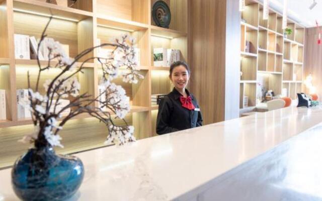 Superior Hotel (Taiyuan Changfeng Street)