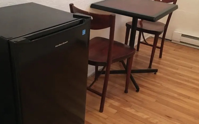Hotel Mini
