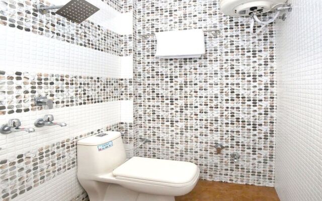 OYO 9674 Hotel Oberoi