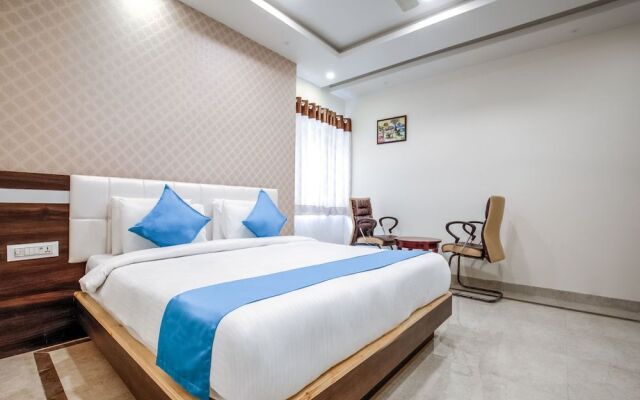 OYO 14474 Hotel Balaji Grand