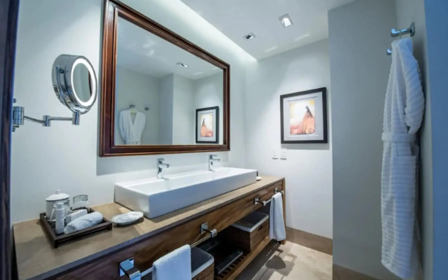 Square Small Luxury Hotel - Providencia