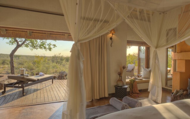 Rhulani Safari Lodge