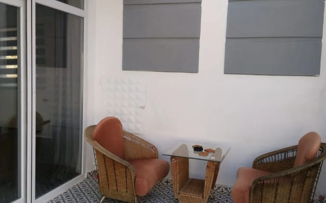 Paddys Apartments, Hisarönü