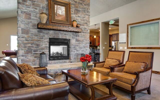 999wabig 4 Bedroom Home