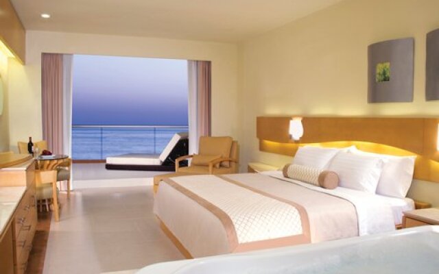 Beach Palace Resort - 5 Nights, Cancún, Mexico