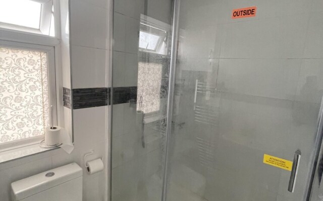 Immaculate 1-bed Apartment in Harrow