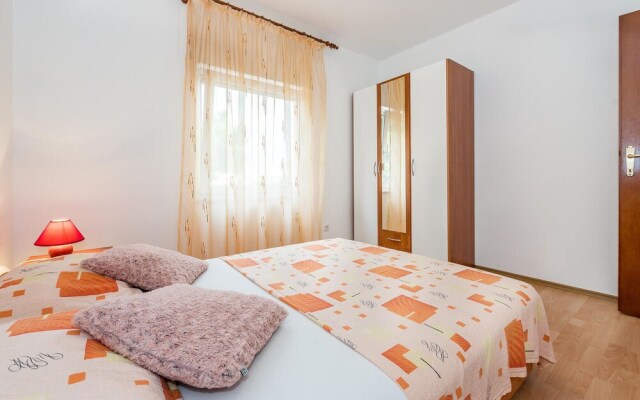 Stunning Apartment in Vodice With Wifi and 1 Bedrooms