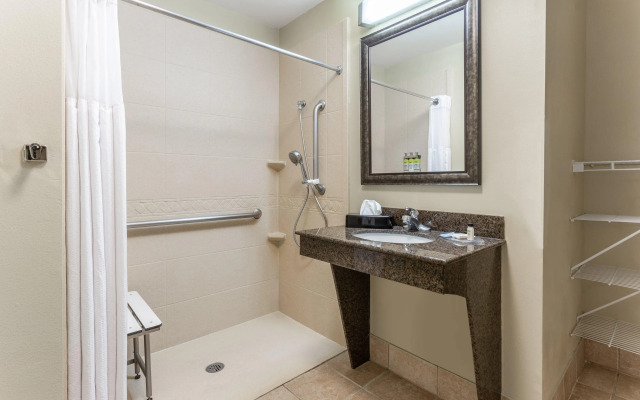 Staybridge Suites Davenport by IHG