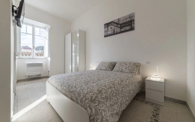 Colosseo & Colle Oppio Cozy Apartment