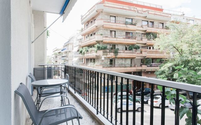 UPSTREET Charming & Comfy 2BD Apt-Acropolis