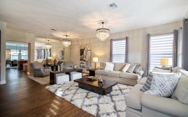 6BR 5BA Solterra Pool Home