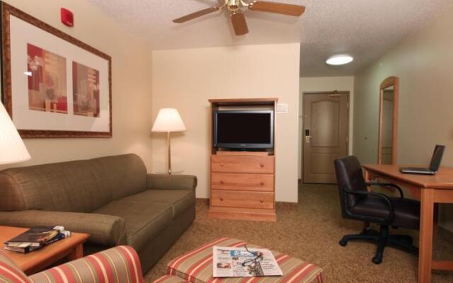 Country Inn & Suites