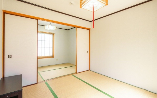 Sakuragawa no Waho House – Guest Rooms – Osaka
