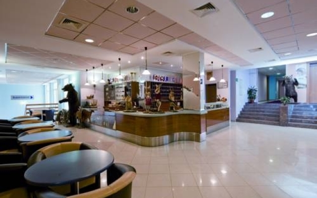 Hotel Macola
