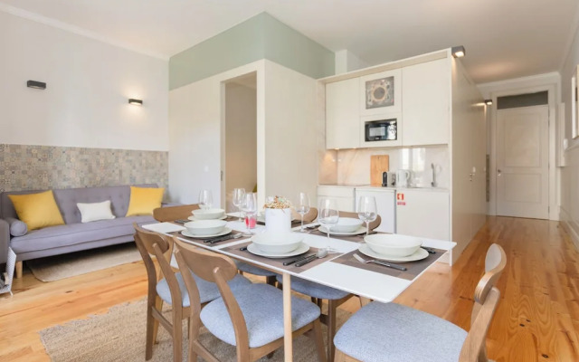 Liiiving in Porto - Bolhão Garden Apartment