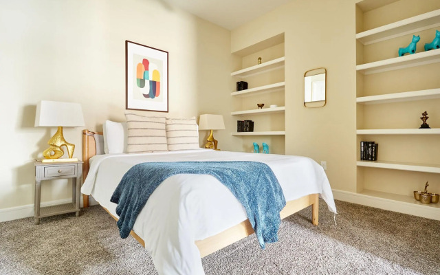 Sonder at The Catherine