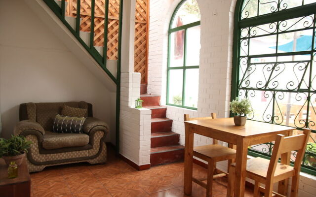 La Puerta Verde Hostel
