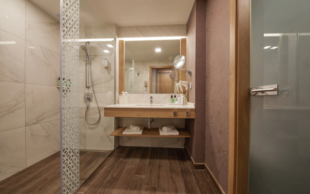 Secrets Sunny Beach Resort & Spa  - Adults Only