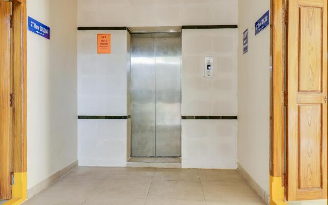 OYO 79135 Spg Hotel