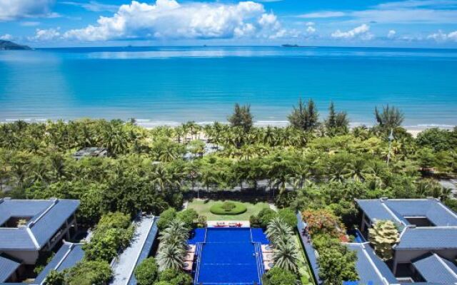 Jinghai Hotel & Resort