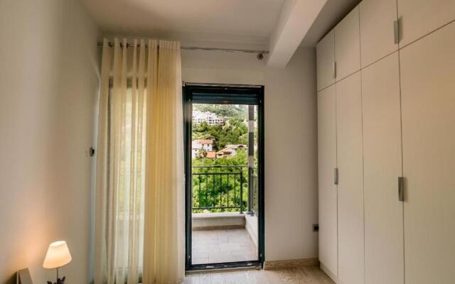 Green Bay Apartments Morinj