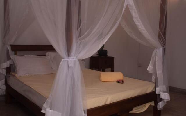 Galle Large Serviced Villa Near Beaches & Fort