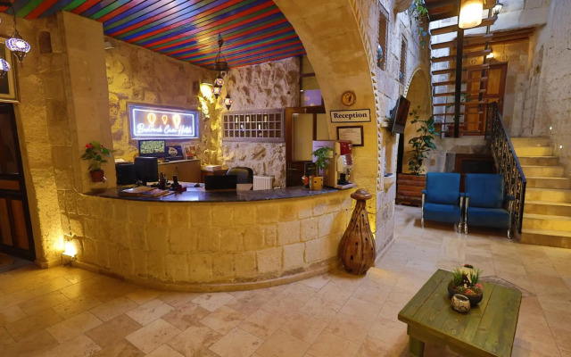 Bedrock Cave Hotel - Adults Only