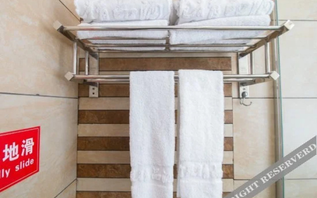 Quzhou Zhuyuan Boutique Hotel (Quzhou High-Speed Railway Station Wanda Plaza)