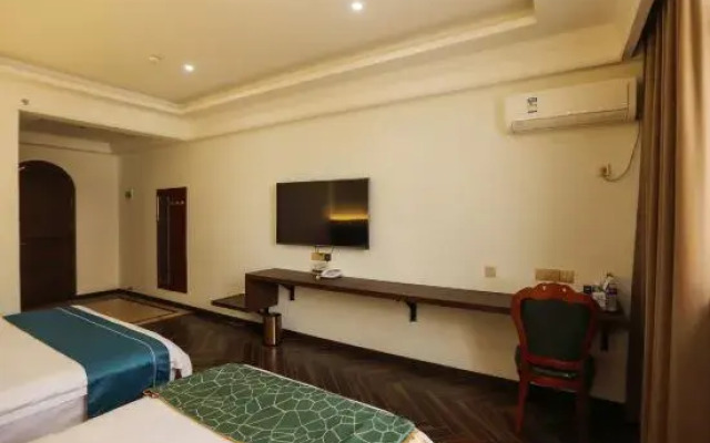 Guangming Garden Hotel Huixian
