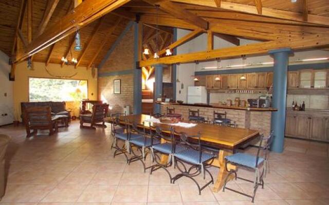 Cabaña en Barrio Privado de Potrerillos