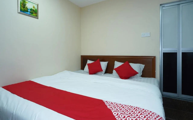 Q One Hotel