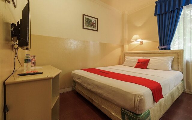 Margot Hotel by RedDoorz