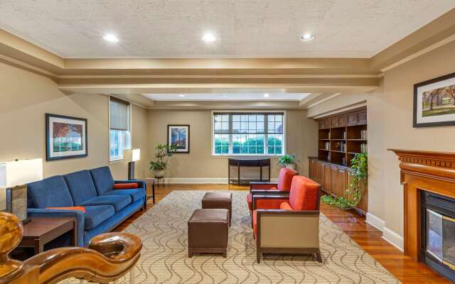 Comfort Inn Foxboro – Mansfield