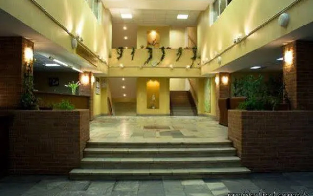The Bitsa Park Hotel
