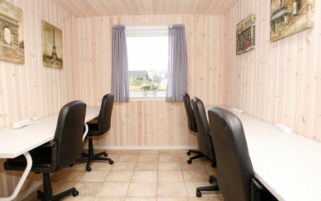 Elite Holiday Home in Vinderup With Private Pool