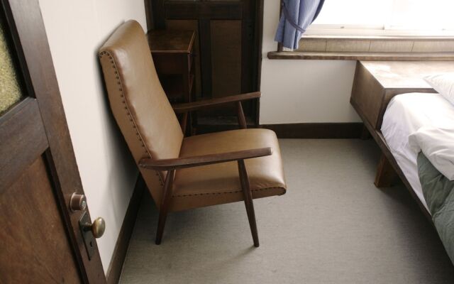 Gojo Guest House Annex - Hostel