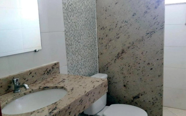 Casa Paraná com 8 quartos acomoda até 40 pessoas