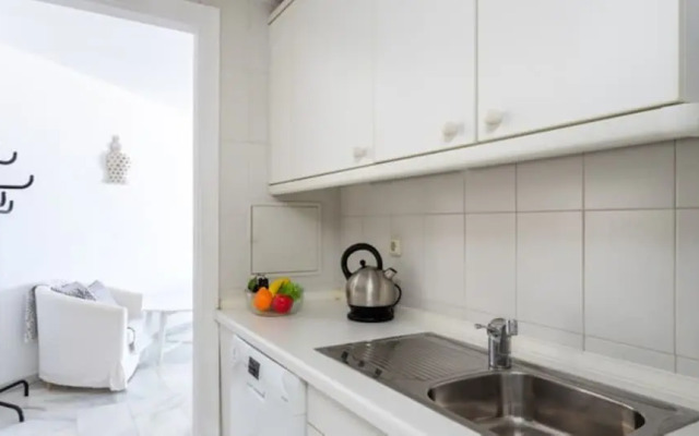 Apartment - 2 Bedrooms with WiFi and Sea views - 107883