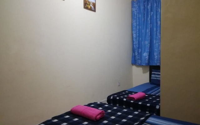 Sweet Angkasa Homestay – Guest Rooms – Kota Kinabalu