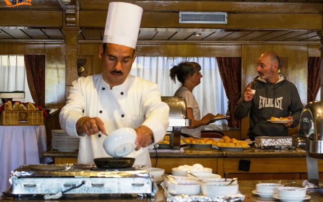 MS Nephtis Nile Cruise