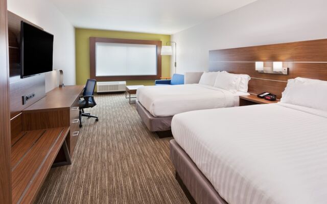 Holiday Inn Express & Suites Cartersville, an IHG