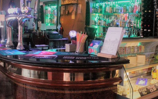 Forresters Bar & Restaurant with Rooms