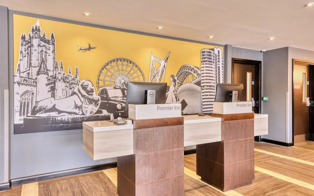 Premier Inn Bristol Cribbs Causeway M5J17