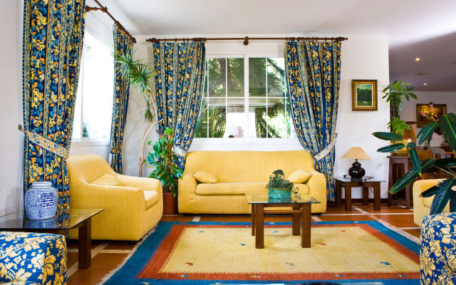 Aparthotel Villa Cabicastro